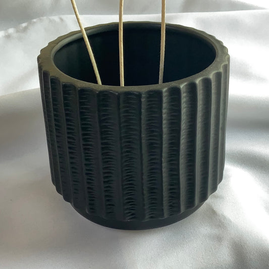 Round Matte Black Ribbed Candle Vessel