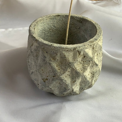 Stone Trellis Candle Vessel