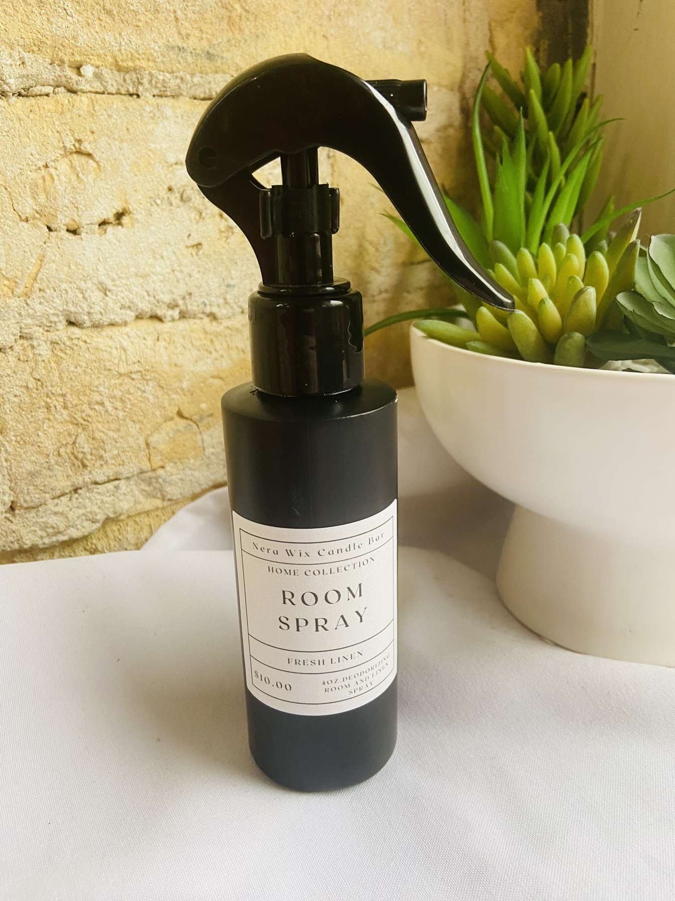 Fresh linen 4oz room spray