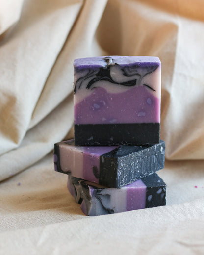 Berry Blitz Artisan Soap Bar 5 oz