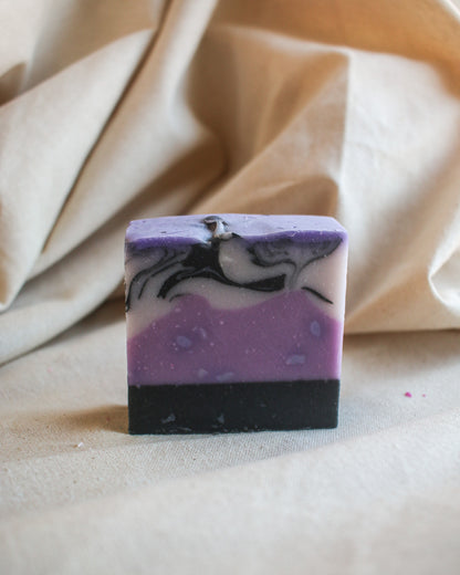 Berry Blitz Artisan Soap Bar 5 oz