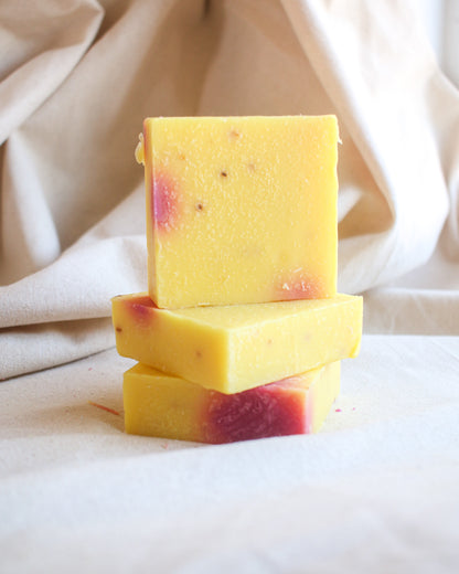 Honeysuckle Soap Bar 5oz