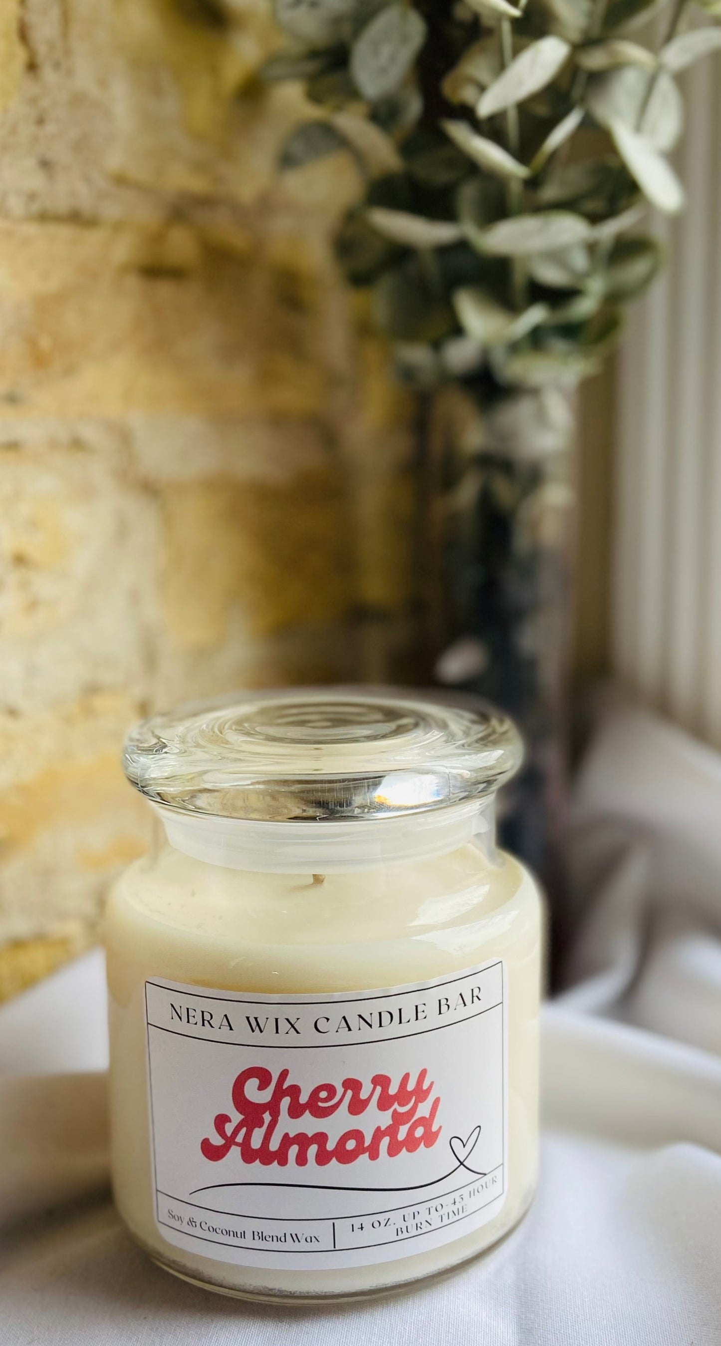 Cherry Almond Single Wick candle  Nw